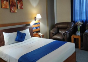  Blue Star Hotel  Лима